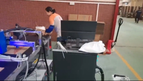 紙箱噴碼，G4理光噴頭，手動上料